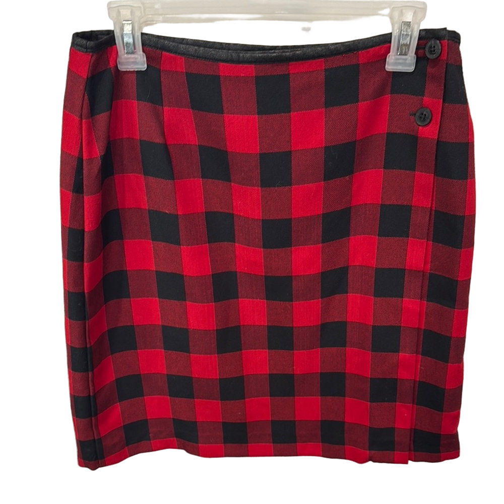 First Issue Liz Claiborne Red Black Buffalo Plaid Wrap‎ Mini Skirt Size 12